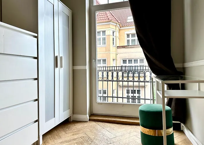 Duze Mieszkanie Minutka Do Monciaka *